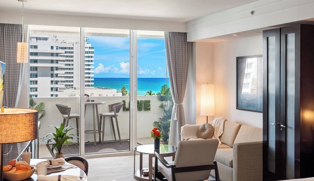 Stunning Private Studio at Fontainebleau Sorrento - 802
