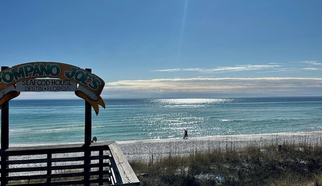 SUMMER BOOKING SPECIALS - INCLUDES BEACH SERVICE, SUNSHINE & MEMORIES - BOOK NOW