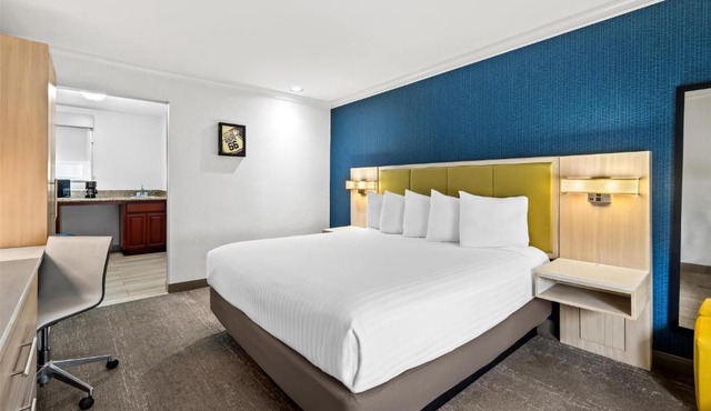 SureStay Hotel by Best Western Santa Monica