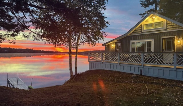 Sweetwater Lane – Lakefront Getaway on Pleasant Lake