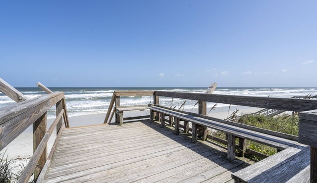 The Beach Pad~5 Min Walk to Beach~Pool-Boat Access