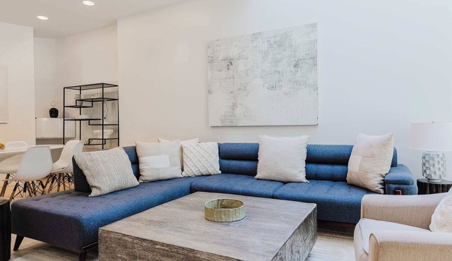 The Diplomat #1 - Boutique Designer Duplex