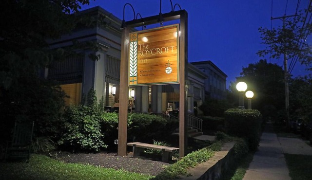 The Roycroft Inn