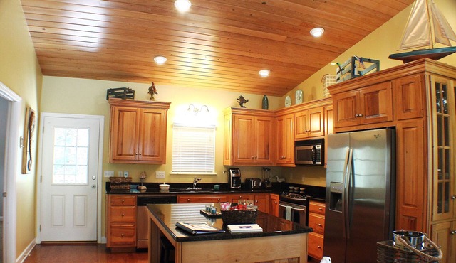 Top rated rental in Steinhatchee, affordable, convenient, comforts of home.