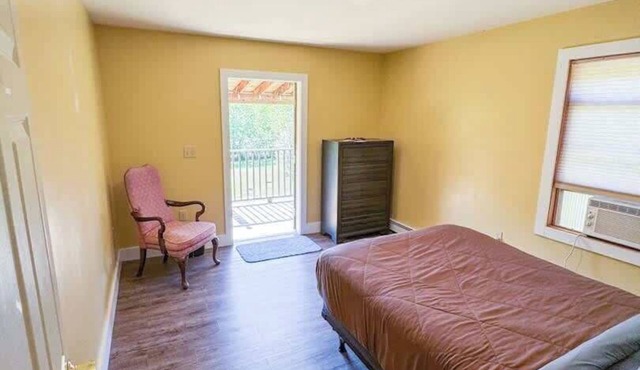 Two room Riverfront Suite in West Forks