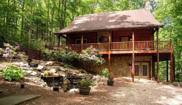 Unplug & Unwind: Glamping Getaway on Watauga Lake, Tennessee