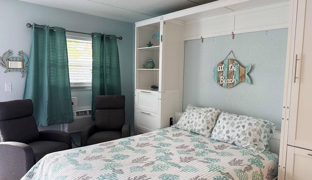 Venice Villas Studio – Ground Poolside Retreat