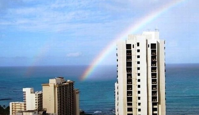 Waikiki Banyan Epic Ocean View Deluxe, 34th floor, 5min from Waikiki Beach