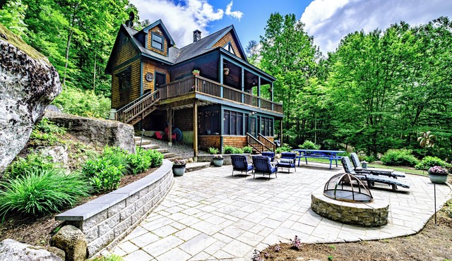 Waterfront 4-bedroom home on South Pond, Greenwood