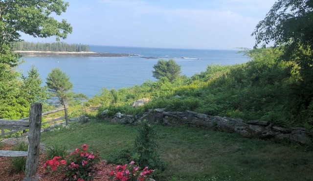 Waterfront retreat with private dock, hot tub, sauna and spectacular gulf views