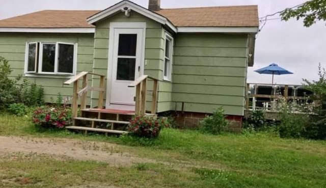Weekly private house rental with access to ATV trail