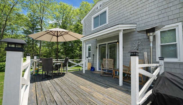 Welcome to Harbor Heights- your cozy coastal getaway in Cundy's Harbor