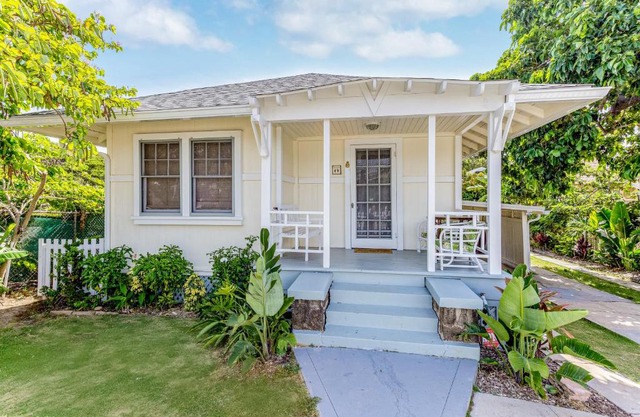 Garden Cottage A & B