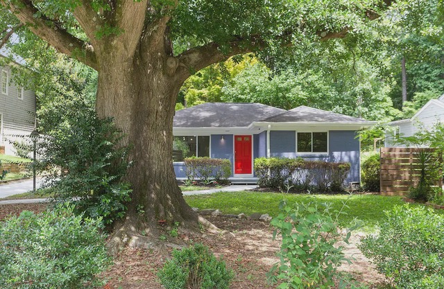 Private home near CDC, Emory Morningside / VaHI/ Midtown