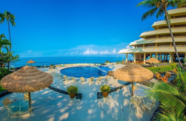 Royal Kona Resort