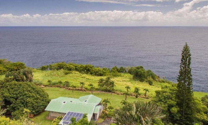 Ninole House | 1784 m² House ∙ 9 guests