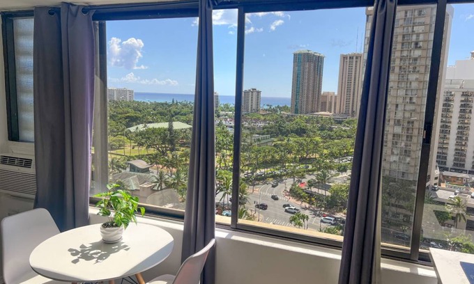 McCully - Moiliili Condo | 22 m² Condo ∙ 2 guests