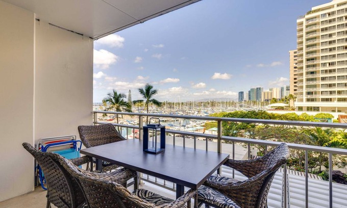 Waikiki Apartment | 51 m² Apartment ∙ 4 guests