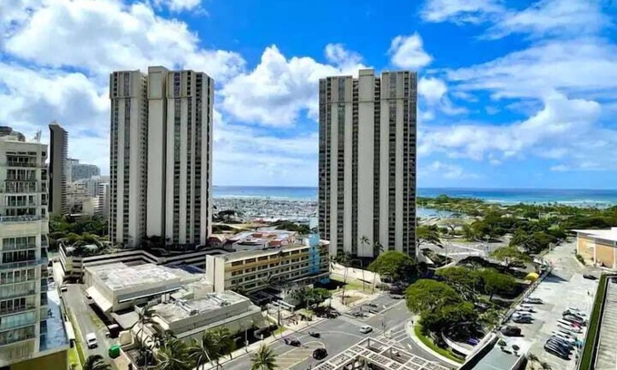 Ala Moana House | Ala Moana Hotel 15th FL R1 2DoubleBeds 4Person