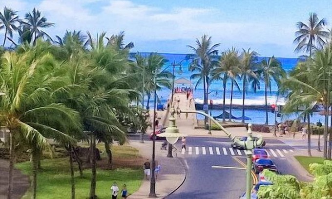 Waikiki Apartment | Amazing Diamond Head and Ocean Views, Prime Location-Free High Speed Wifi