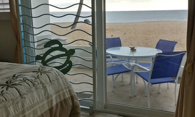 Makaha Condo | Beachfront, Ground Floor Condo - Dream Come True!