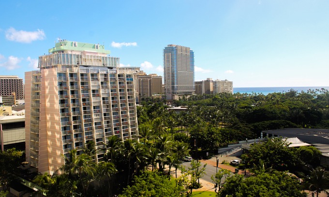 Waikiki Hotel | Hotel La Croix