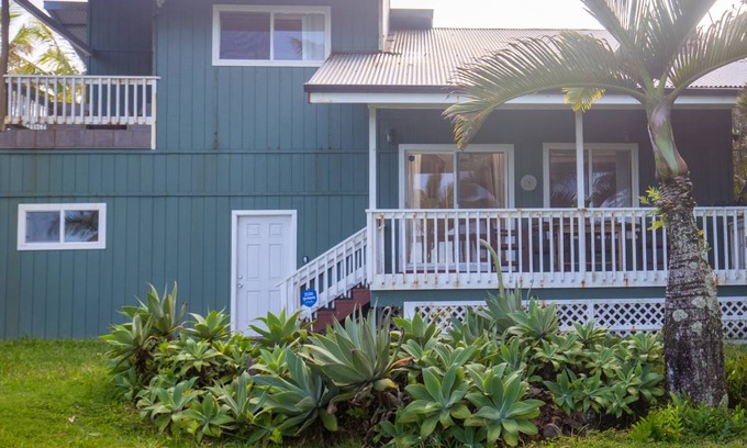 Keaau House | House ∙ 2 bedrooms ∙ 4 guests