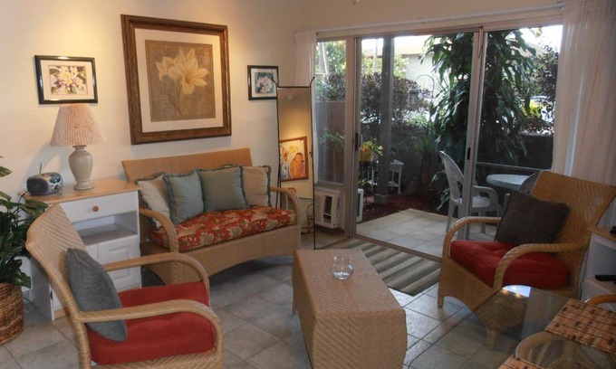 Kihei Apartment | Kihei Bay Surf 145