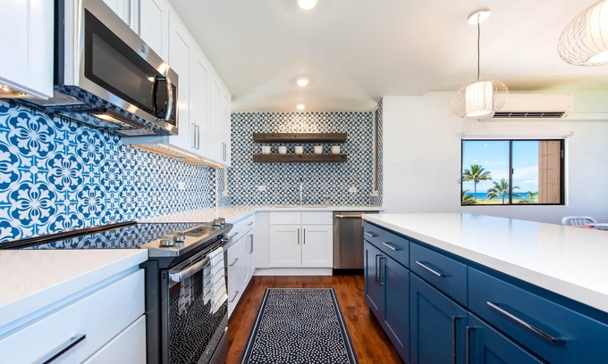 Kihei Condo | Luxury Contemporary Remodeled Beachfront Condo. Hotel zoned -not Minatoya list!