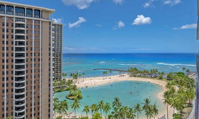 Waikiki Condo | Ocean & Ocean View-Fully Equipped Condo at the Fabulous Ilikai Aug/Sep Special