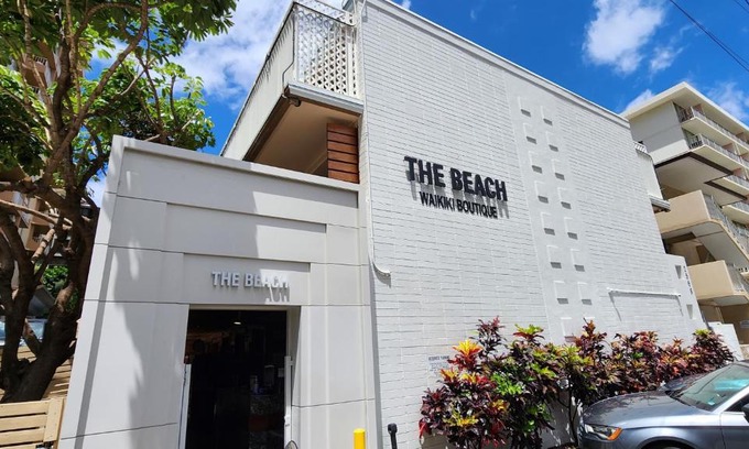 Waikiki Hostel | The Beach Waikiki Boutique Hostel