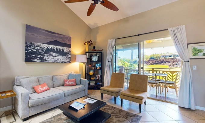 Kamuela Condo | Walk to the Beach Mauna Lani Villa w/Outdoor Kitchen: Pool, Hot Tub & Gym
