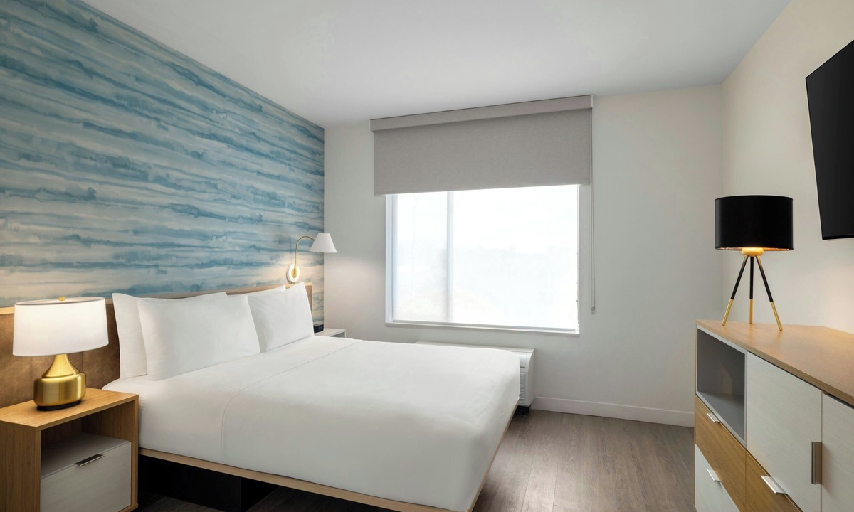 Central Newport News Hotel | Towneplace Suites By Marriott Newport News Airport
