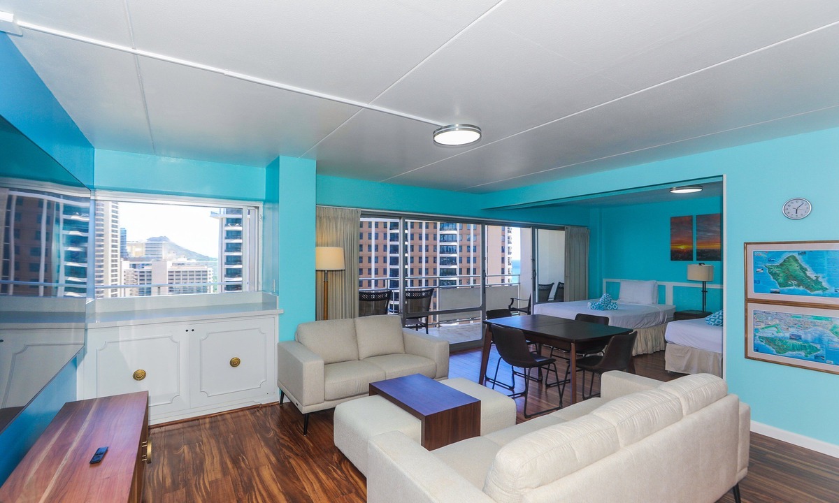 Waikiki Condo | Experience luxury at Ilikai Tower - in the heart of Waikiki with stunning lagoon views.