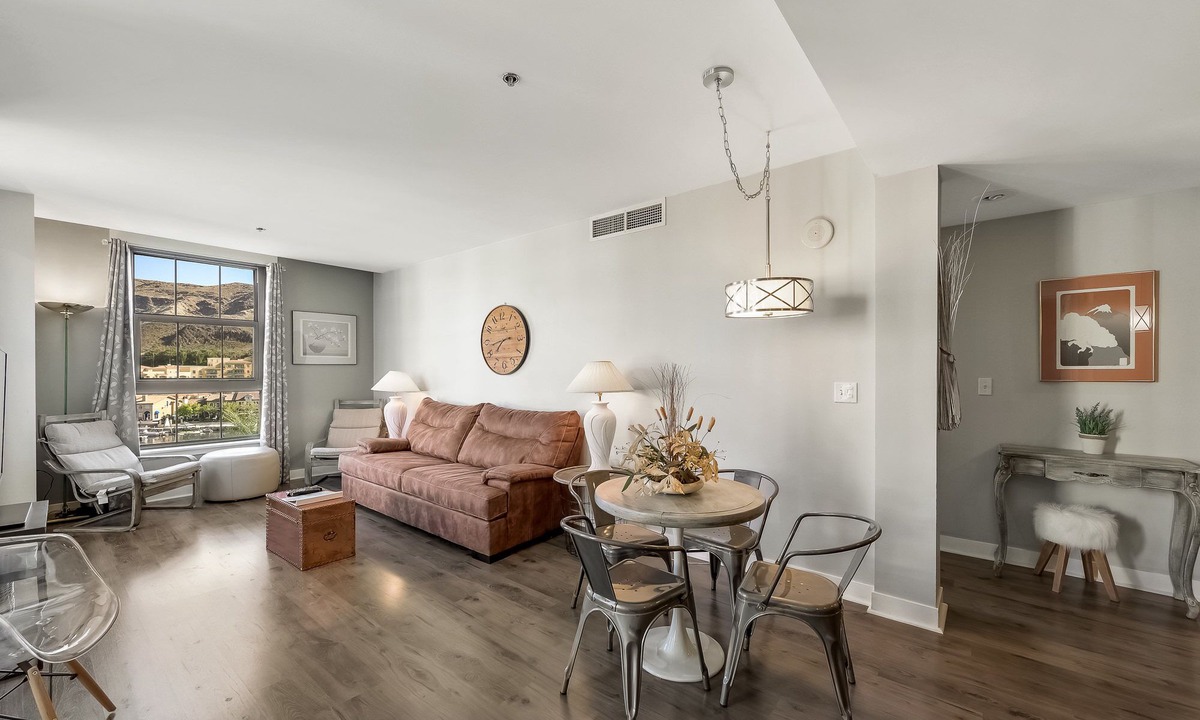 Lake Las Vegas Condo | Stunning Lakeview 2BR with Pool, Lake Las Vegas