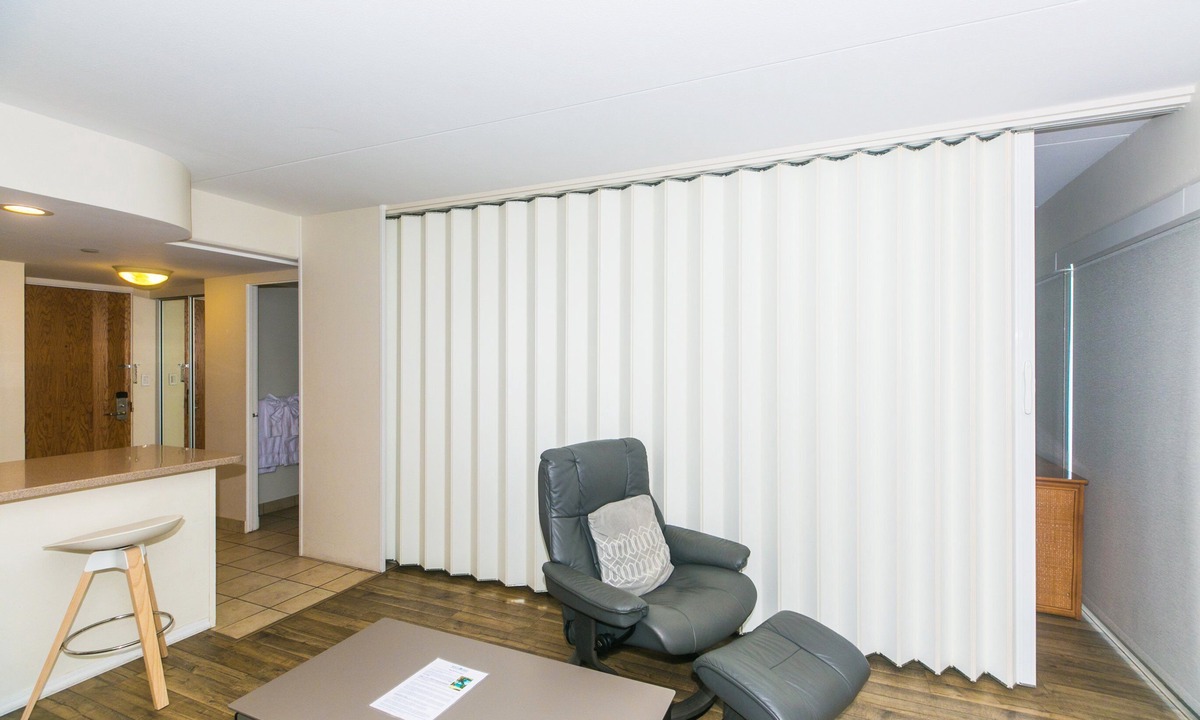 Waikiki Condo | Ilikai 1 Bedroom Deluxe Lagoon View, Minutes to the Beach!