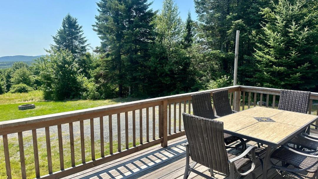 Shirley Mills House | Moosehead State of Mind, 3BR Cabin with Mtn Views & Deck