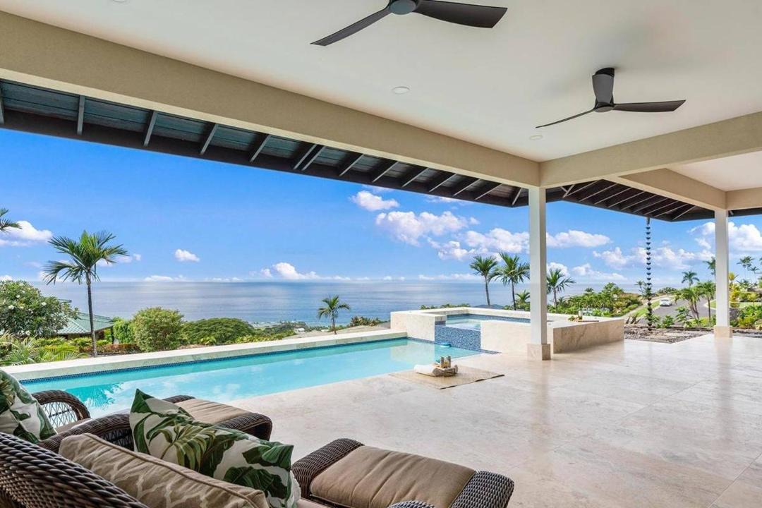 Kahaluu-Keauhou House | Spectacular Ocean Views Stunning Sunsets: 3BR3.5BA Family Retreat