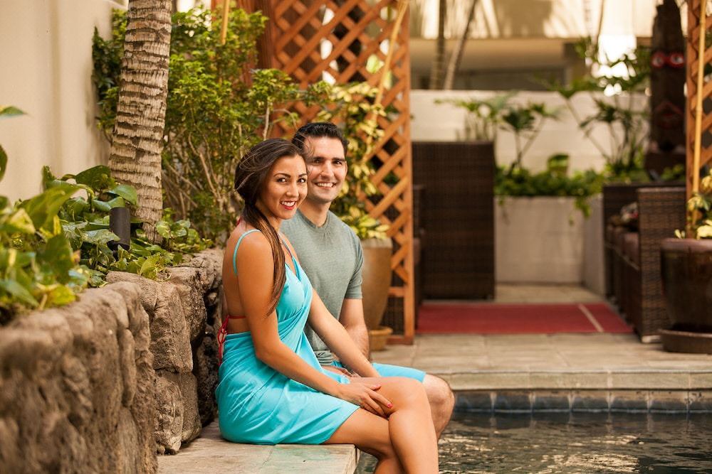 Photo of Human In Picture in Waikiki