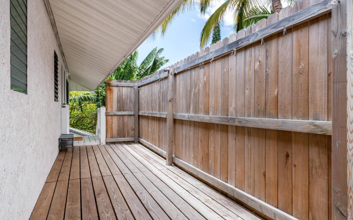 Photo of Patio Balcony in Kona Palisades