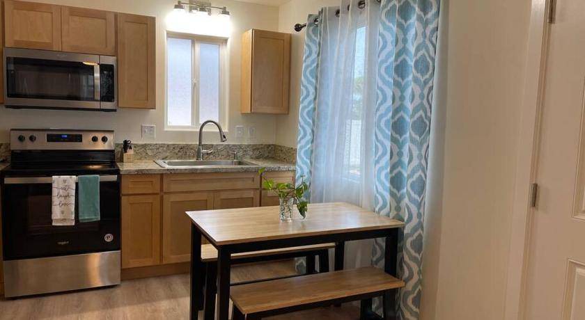 Photo of Kitchen in Ainaloa