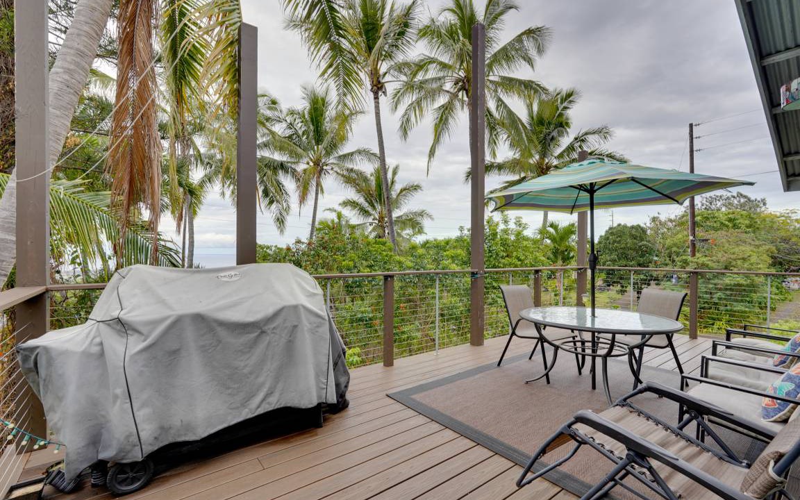 Photo of Patio Balcony in Kona Palisades