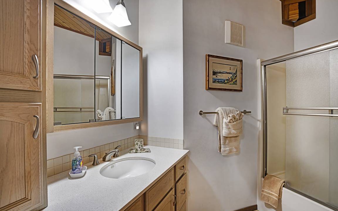Photo of Bathroom in Waikoloa