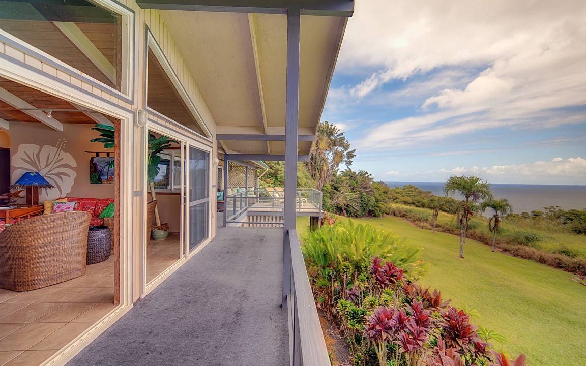 Photo of Patio Balcony in Ninole