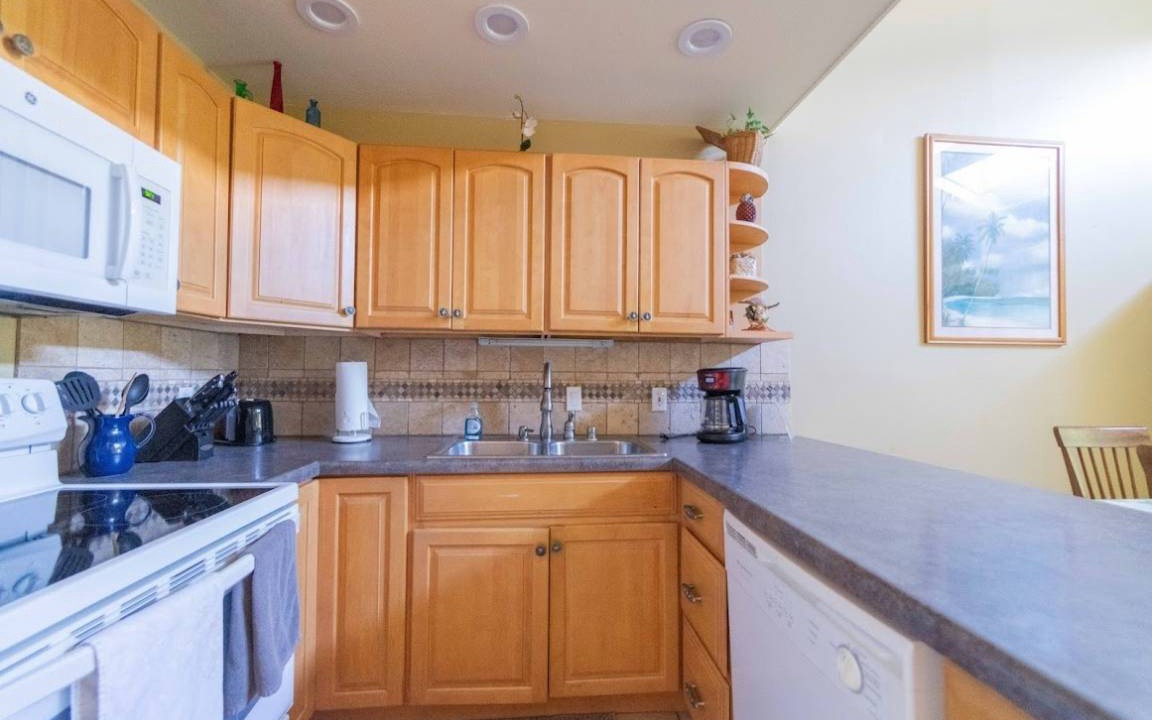 Photo of Kitchen in Kahuku