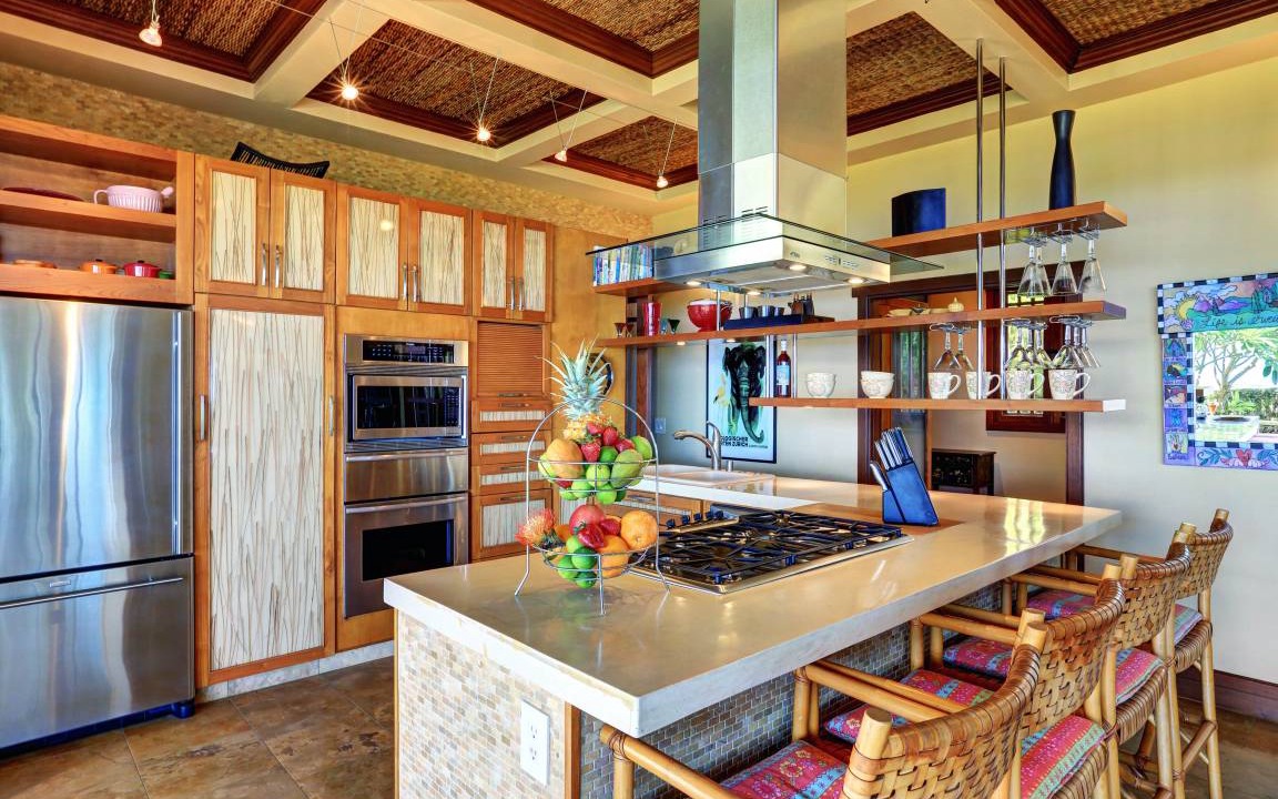 Photo of Kitchen in Historic Lahaina Front Street