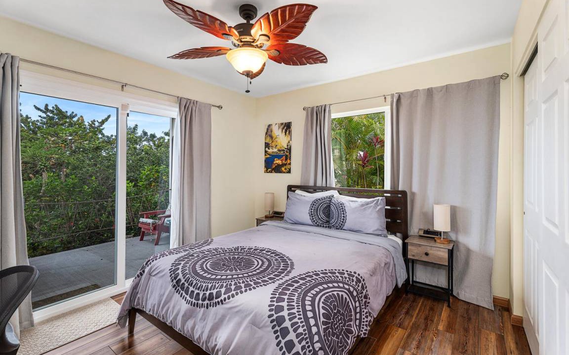 Photo of Bedroom in Kona Palisades