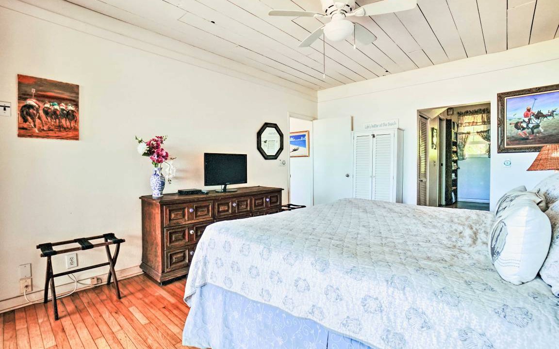 Photo of Bedroom in Maunaloa