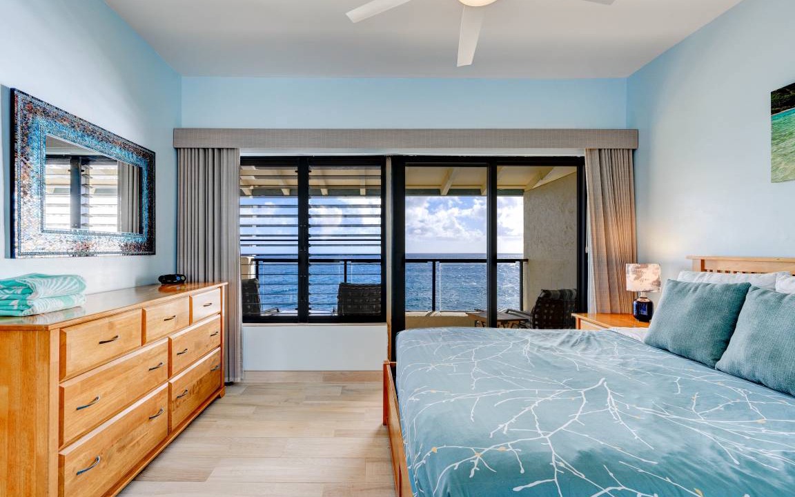 Photo of Bedroom in Poipu