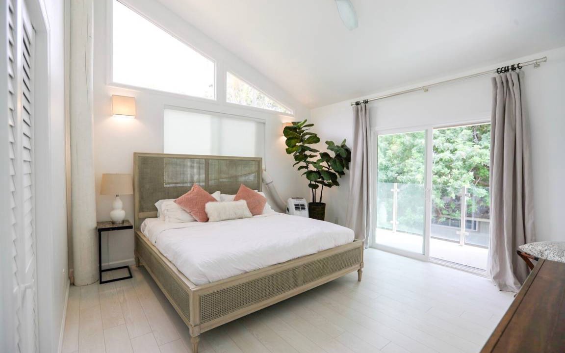 Photo of Bedroom in Makaha